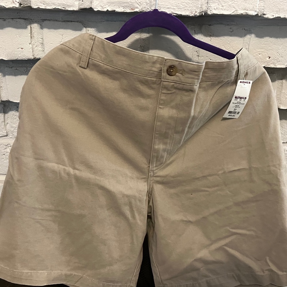 Chaps flat front Men’s shorts